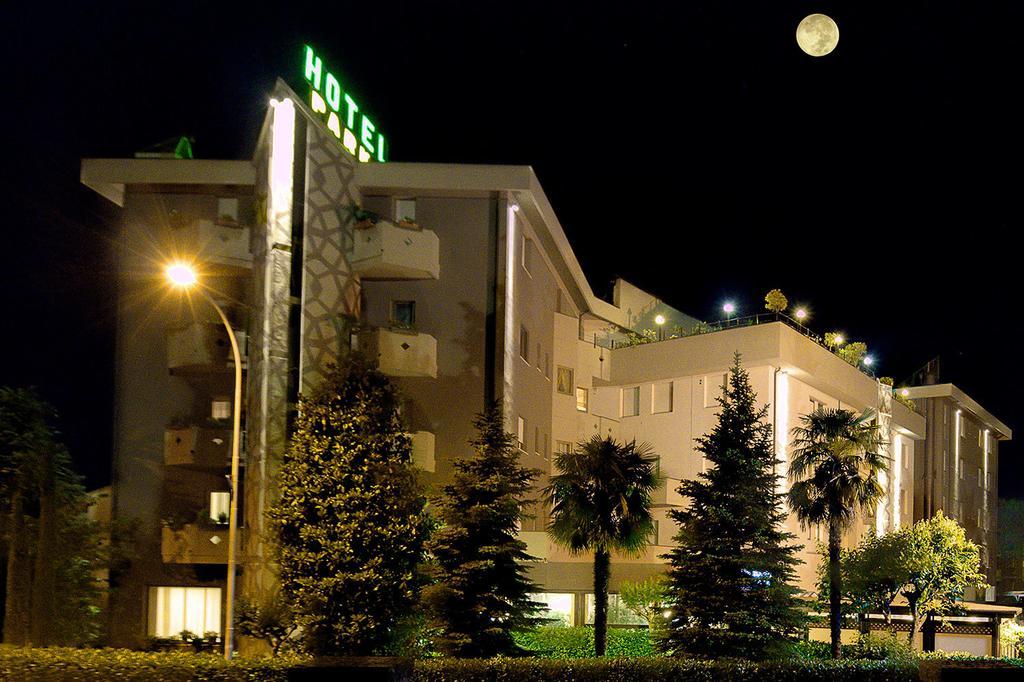 Hotel Park Castiglion Fiorentino Esterno foto