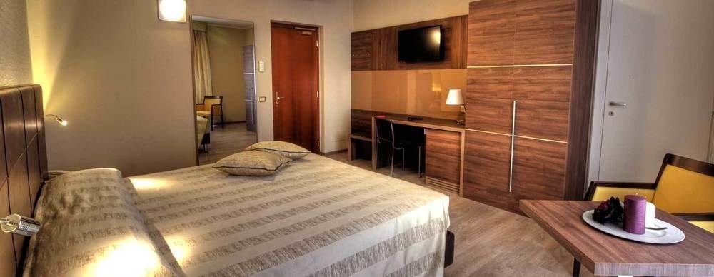Hotel Park Castiglion Fiorentino Esterno foto